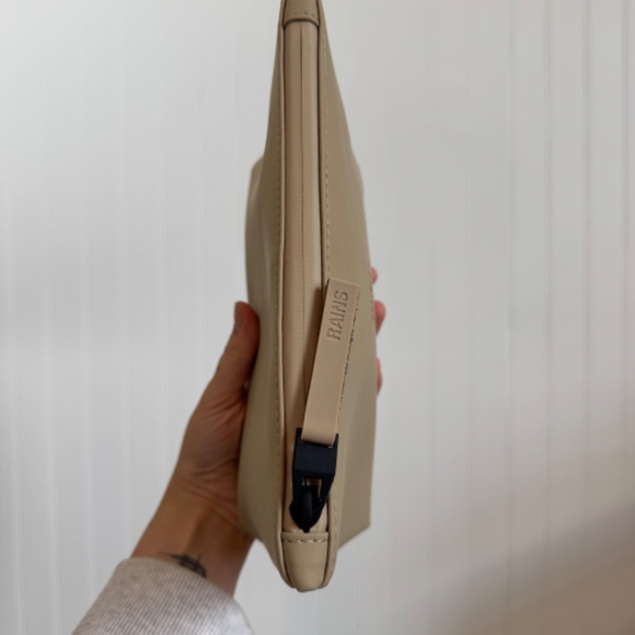 RAINS Cosmetic Bag in Sand - Picture 4 of 8